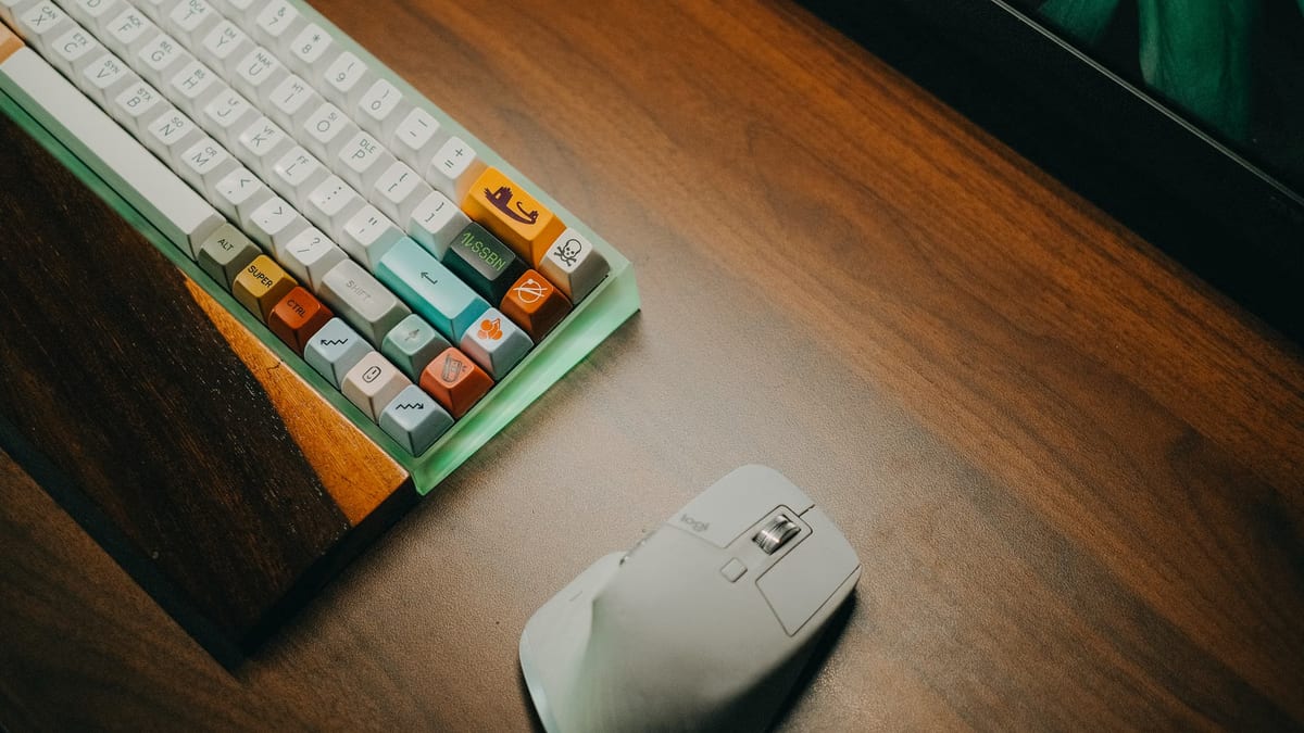 Les 6 meilleures souris verticales pour le travail ou le jeu