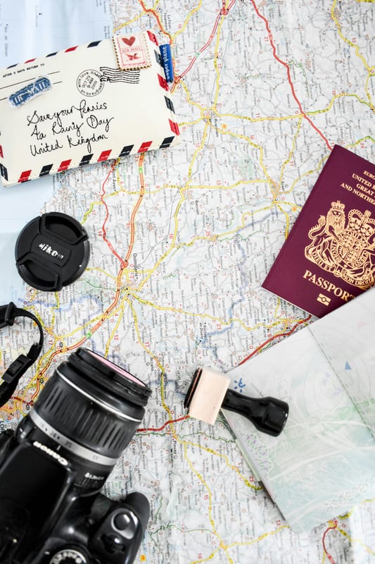  Avant de partir : 9 réflexes simples qui peuvent vraiment changer un voyage