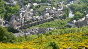  Séjour en gîte sans voiture aux Cévennes : le guide complet